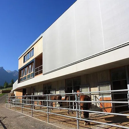 Hotel apartamentowy Family Stubai
