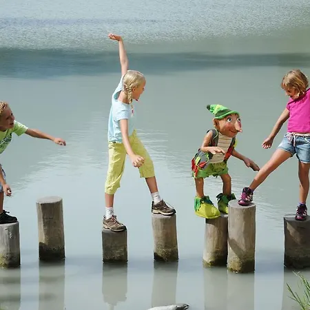 Apart Otel Family Stubai 4*