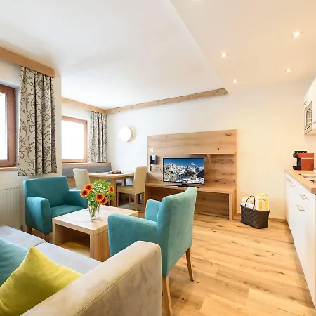 Family Stubai Hotel apartamentowy