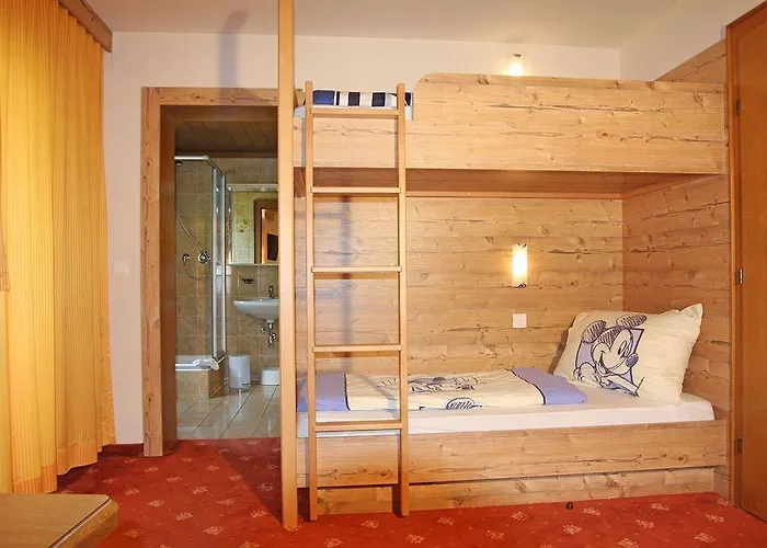 Family Stubai Hotel apartamentowy 4*