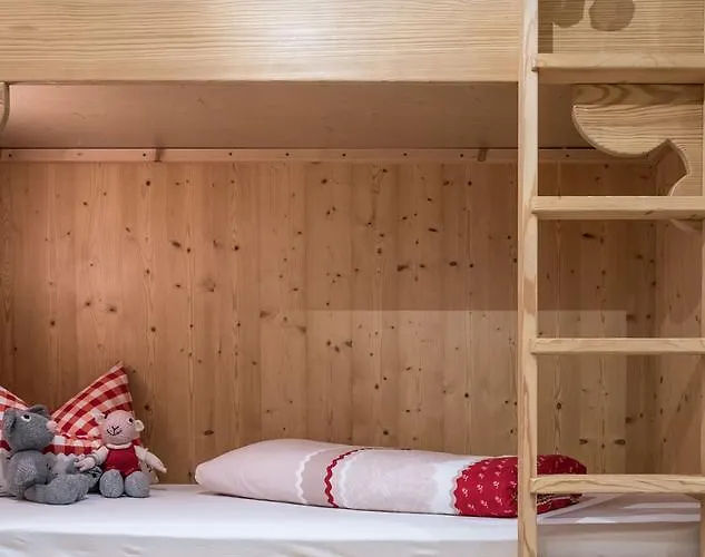 Family Stubai Hotel apartamentowy 4*