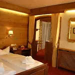 Hotel apartamentowy Family Stubai Fulpmes