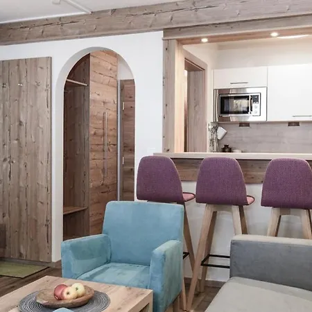 Family Stubai Apart-hotel 4*